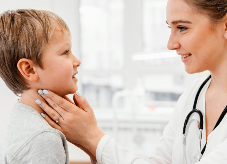 5 نصائح هامة للحفاظ على صحة الأذن والأنف والحنجرة للأطفال!